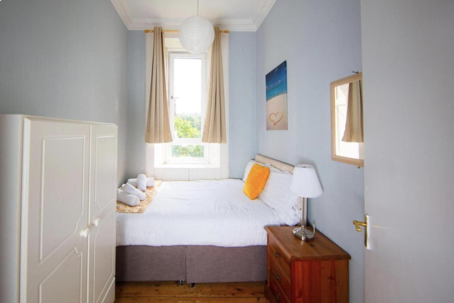 Comfortable And Spacious Retreat By The Meadows! Appartement Édimbourg